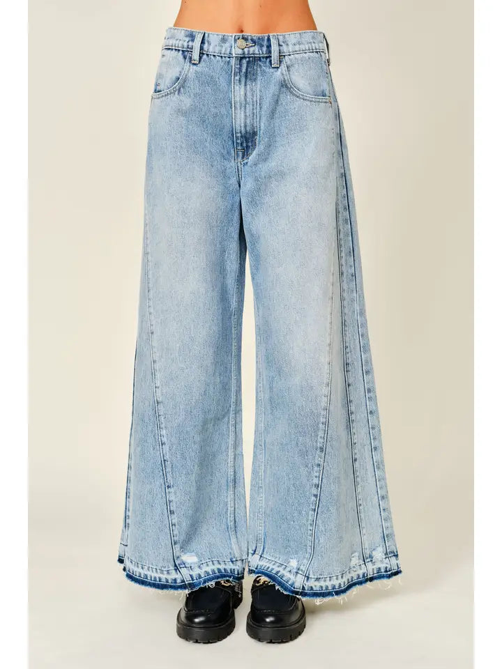 Distressed Wide Leg Denim Jeans