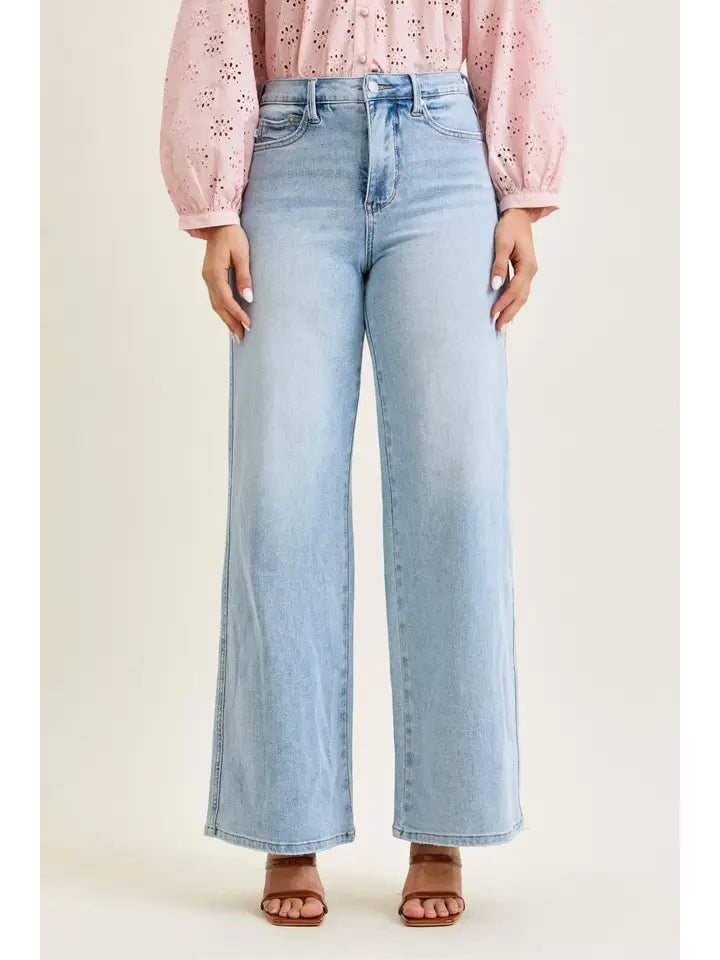 Judy Blue High Waist T.C. Retro Wide w/ Curve Coin Pkt Jeans