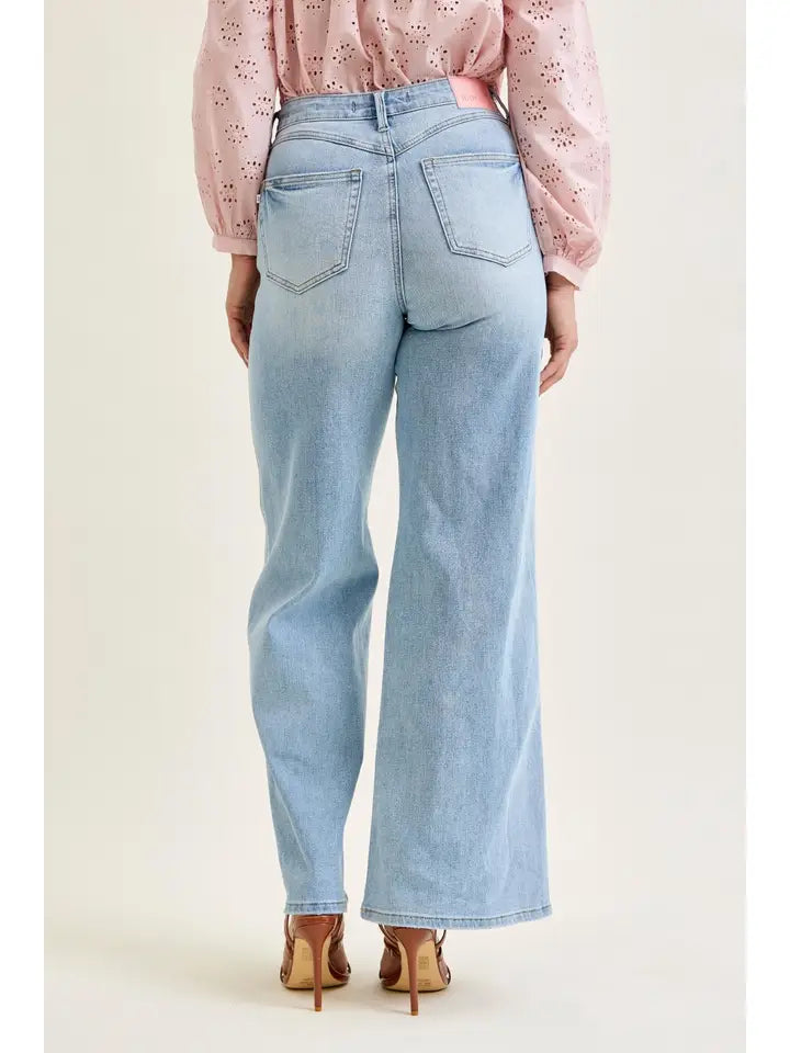 Judy Blue High Waist T.C. Retro Wide w/ Curve Coin Pkt Jeans