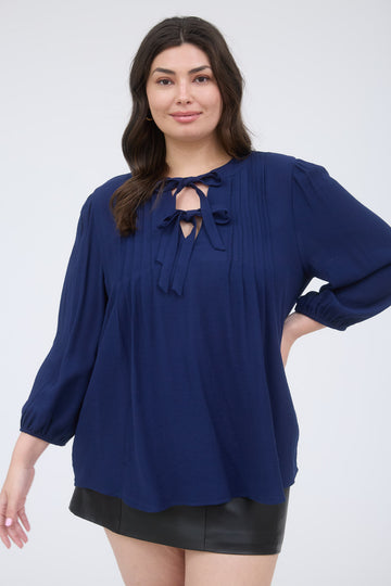 PLUS FRONT TIE PLEATED FRONT 3/4 SLEEVE TOP