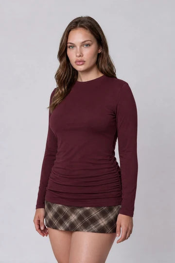 PLUS RUCHED SIDE LONG SLEEVE KNIT TOP