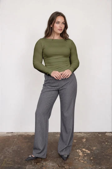 PLUS BOAT NECK LONG SLEEVE BODY CONTOUR KNIT TOP