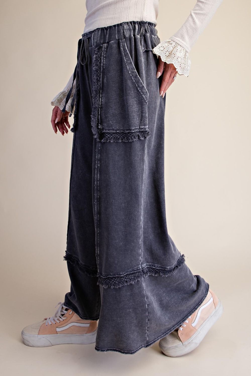 EASEL SELF FRAY DETAILING WASHED TERRY PANTS